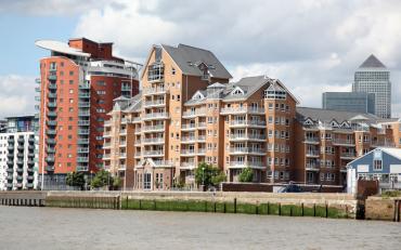 Benefits of investing in the UK
